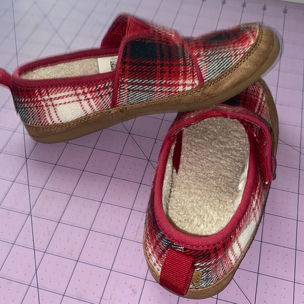Toms red plaid Velcro close slipper shoes